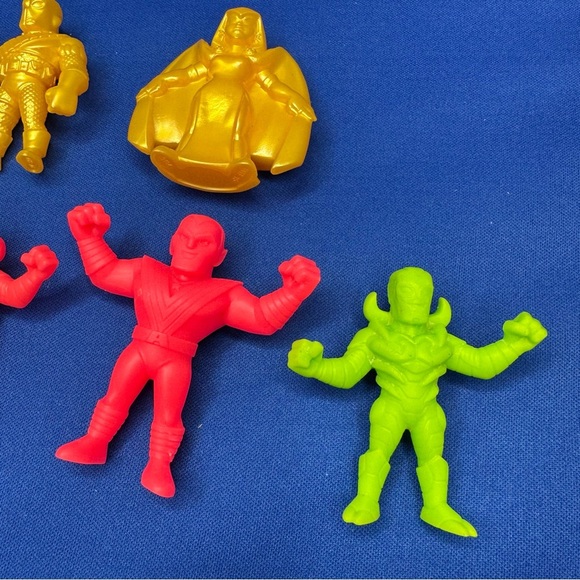 DC Mini Figs Action Figures From Wendy’s - Picture 4 of 6